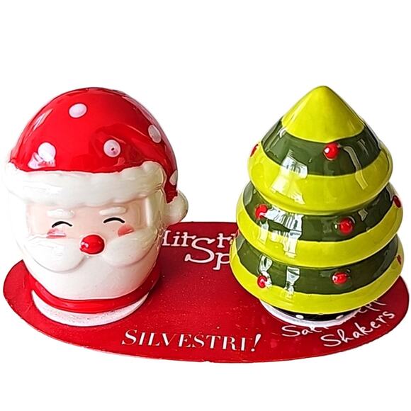 Hit the Spot Christmas Santa & Christmas Tree Salt & Pepper Shakers (NWOB) - Picture 1 of 7